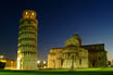 Plaza De Los Milagros En Pisa Vista Nocturna